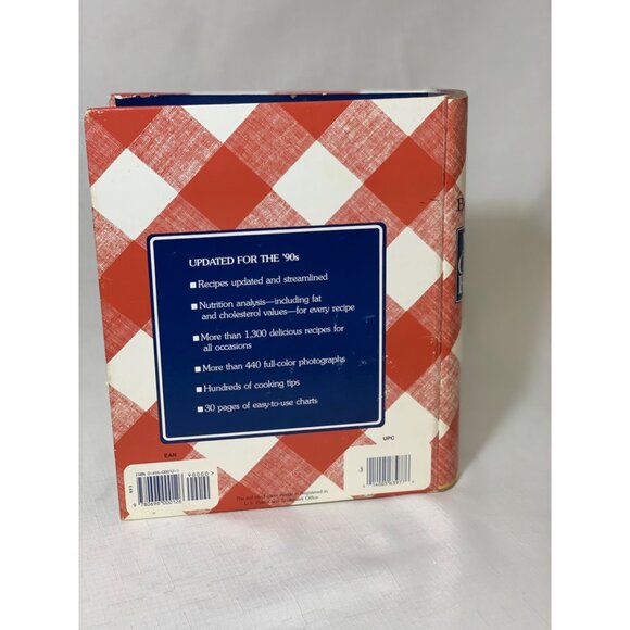 Better Homes & Gardens New Cook Book Spiral Bound Hardcover 1996 Edition - Picture 3 of 6